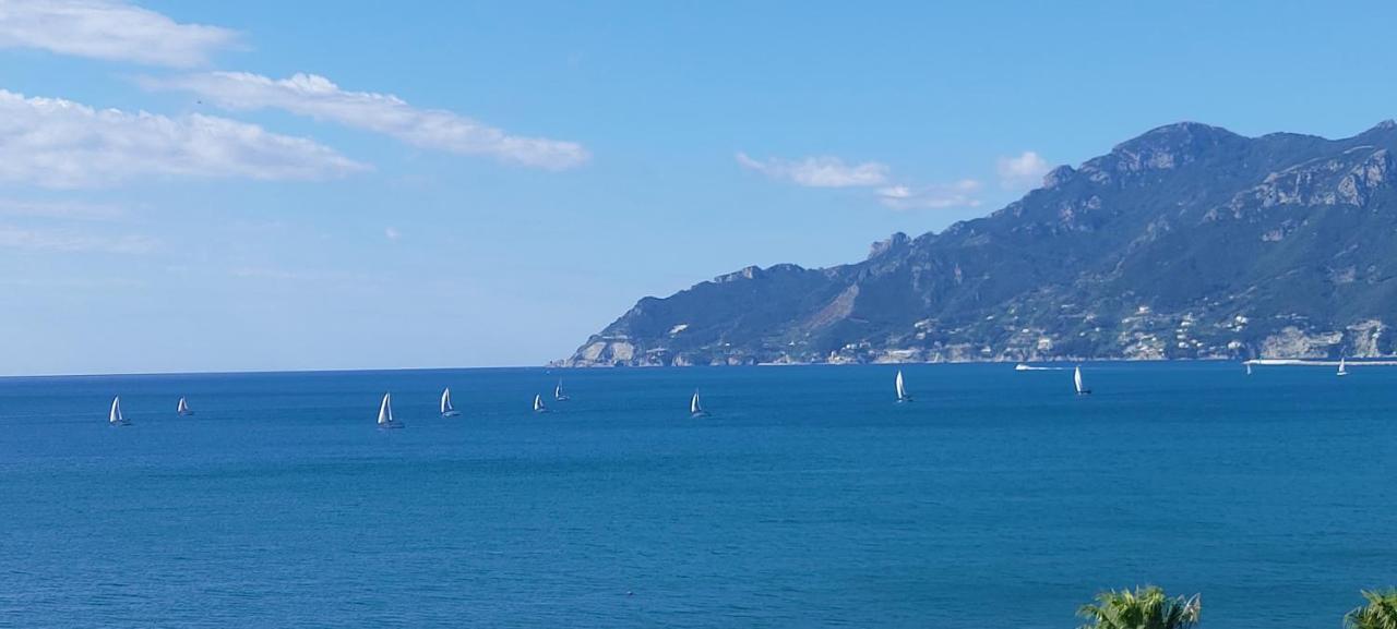 Terrazza Marconi Apartment Salerno Exterior photo